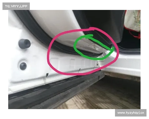 三秒知识点:你知道汽车有几处排水孔吗? 三秒知识点:你知道汽车有几处排水孔吗?